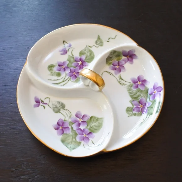 Vintage Mid Century Hand Painted Purple Flower Jewelry Trinket Dish - Picture 1 of 7